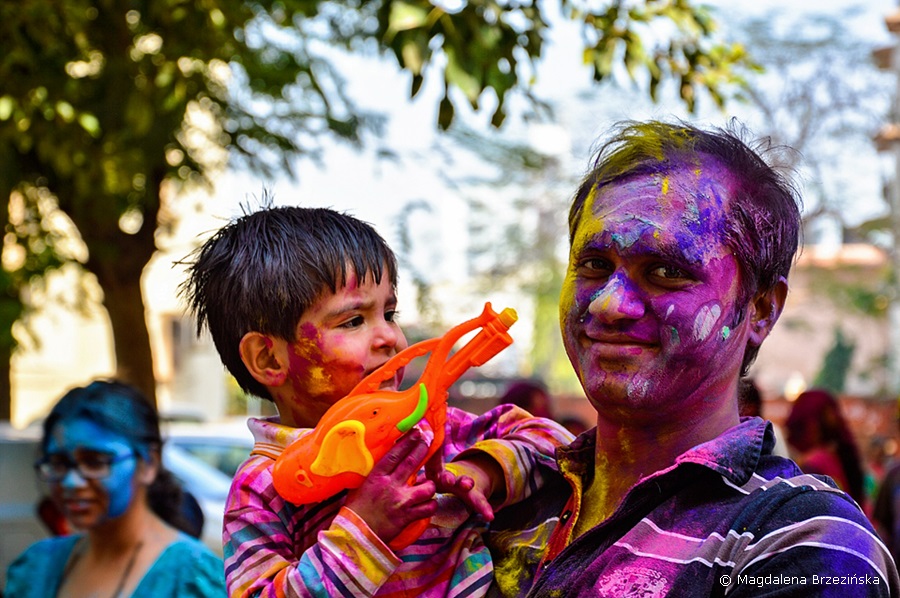 Holi, 6 marca 2015 r., Ahmedabad, Indie © Magdalena Brzezińska 