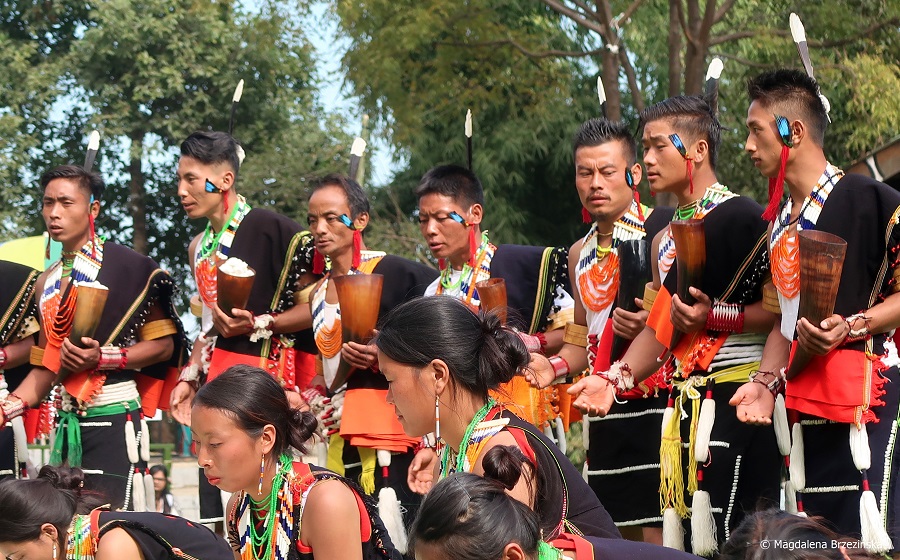 fot. Plemię Chakhesang podczas występu © Magdalena Brzezińska, Nagaland, Indie 2019