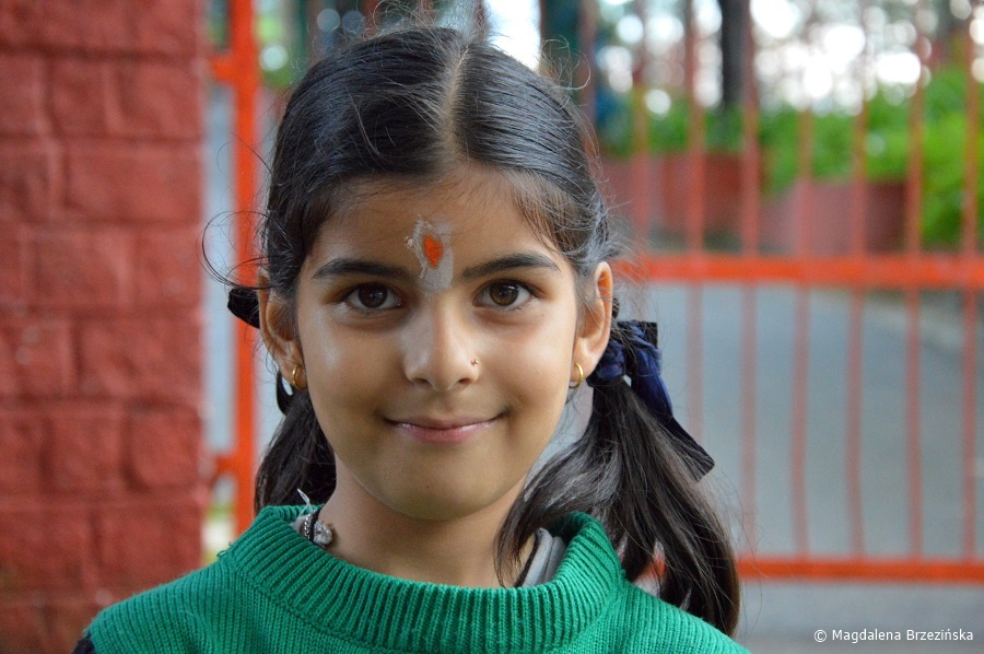 fot. Dziewczynka z Shimli © Magdalena Brzezińska, Indie 2016