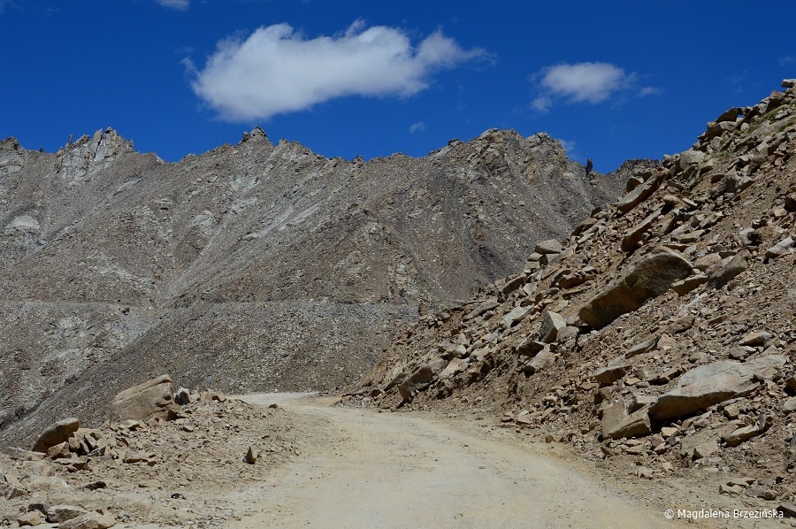 fot. Dziura na dziurze © Magdalena Brzezińska, Ladakh, Indie 2016